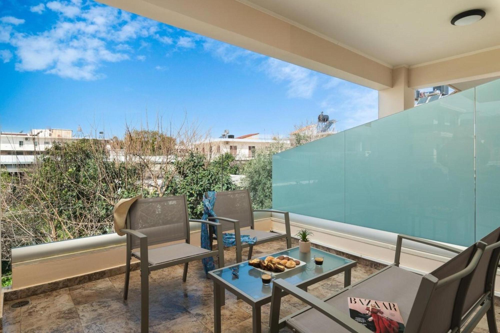 Harmony Apartment In Chania Chrissi Akti Chania Exterior foto