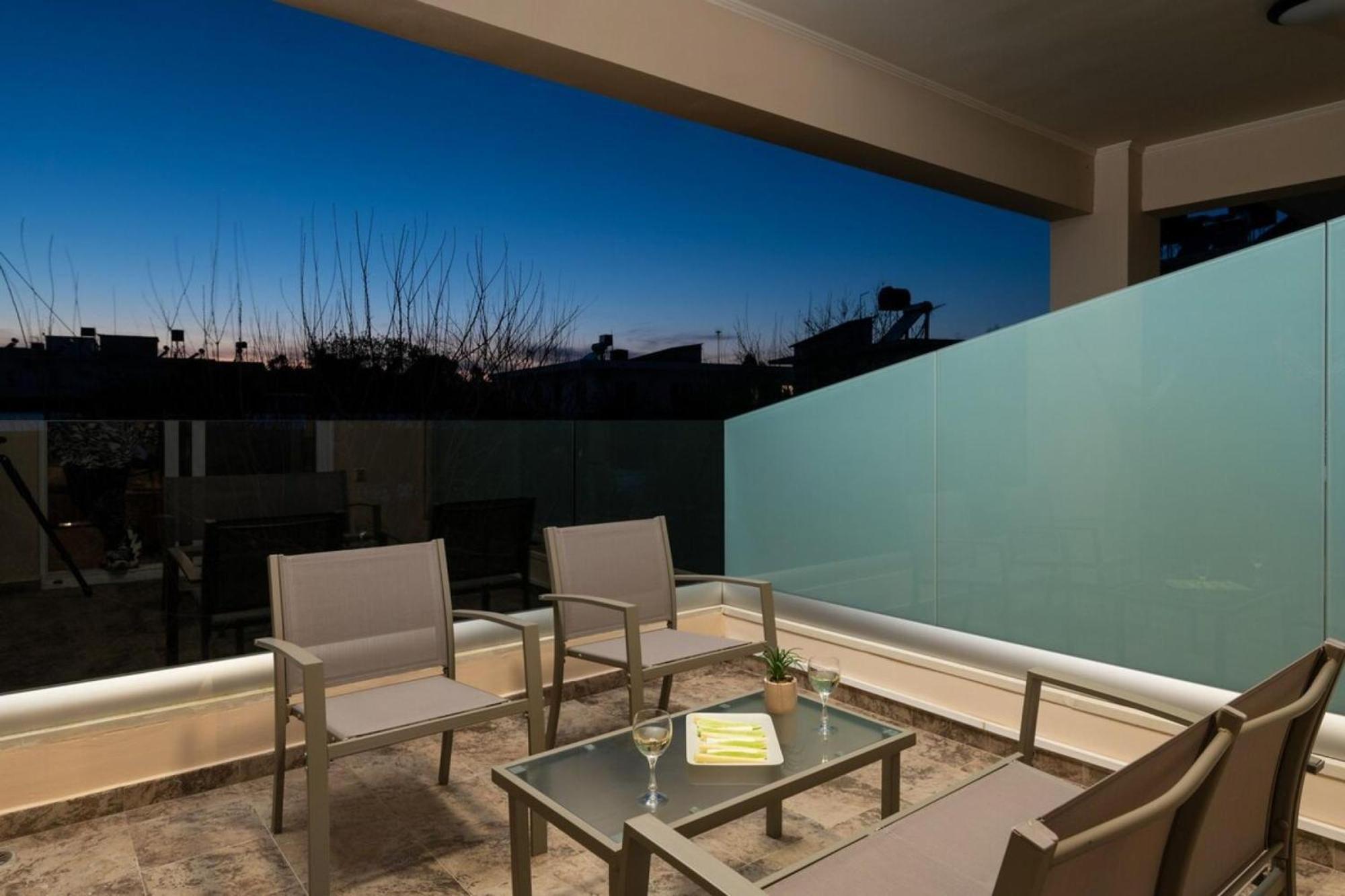 Harmony Apartment In Chania Chrissi Akti Chania Exterior foto