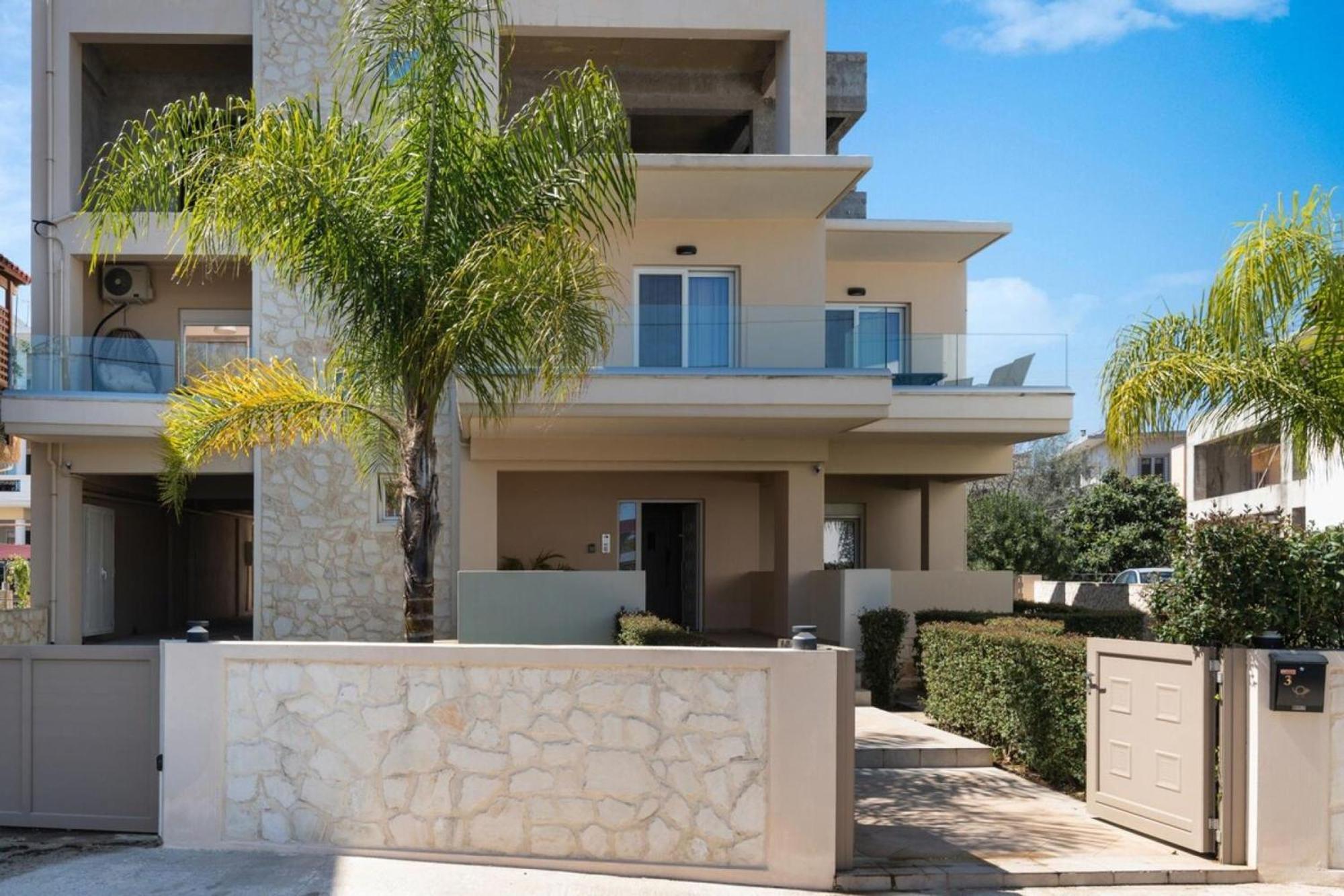Harmony Apartment In Chania Chrissi Akti Chania Exterior foto